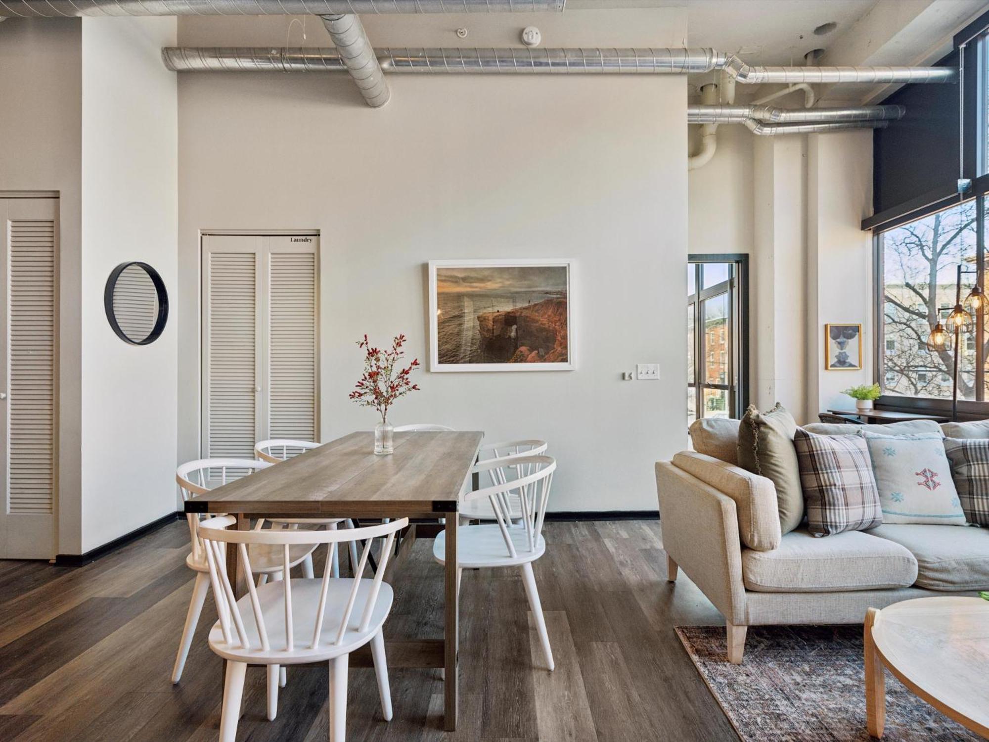 Large 3Br Apts & Studios, Free Parking, Gym, Game Room فيلادلفيا المظهر الخارجي الصورة