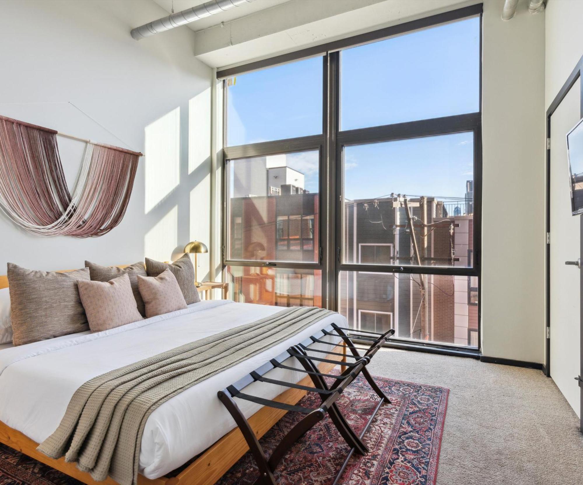 Large 3Br Apts & Studios, Free Parking, Gym, Game Room فيلادلفيا المظهر الخارجي الصورة