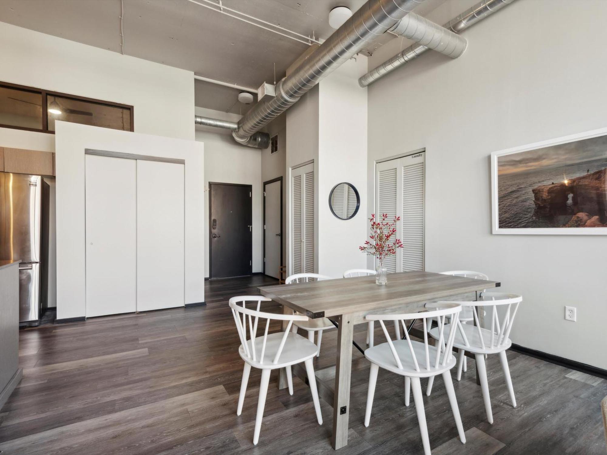 Large 3Br Apts & Studios, Free Parking, Gym, Game Room فيلادلفيا الغرفة الصورة